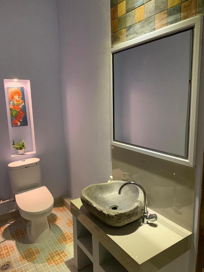 Djoglo Djatimalang Guesthouse Blitar Dış mekan fotoğraf